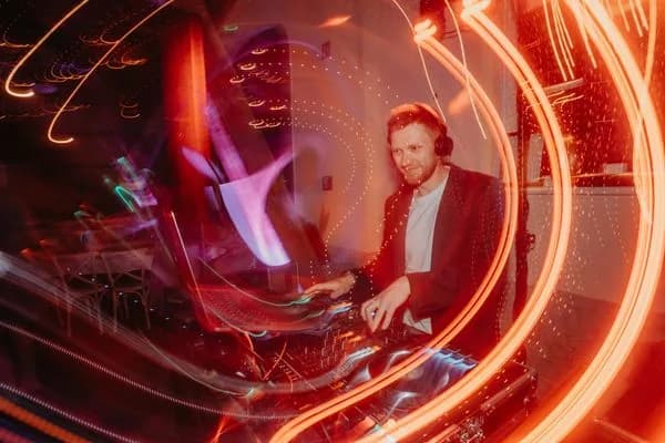 DJ Felix im Einsatz